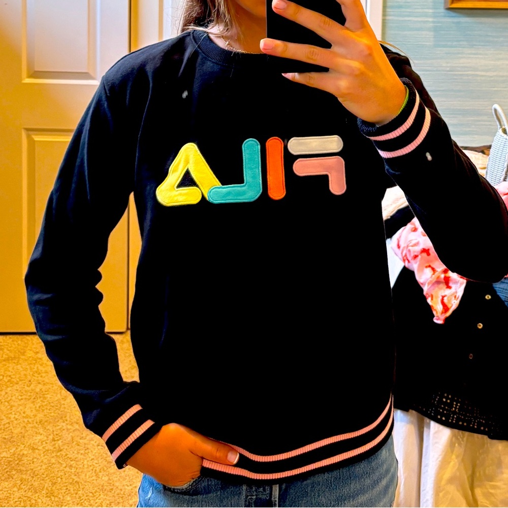 Vintage Fila crewneck sweatshirt size small